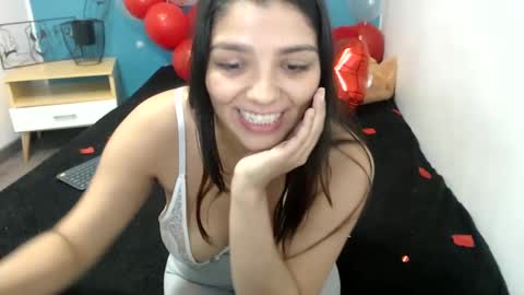 Snapshot of issa_nassar chatting on February 17, 6:39 pm Issa online show from February 17, 6:39 pm