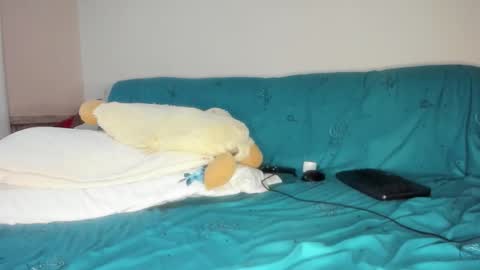 Issabelle online show from September 15, 7:32 am