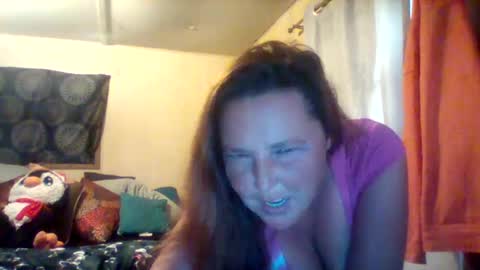 Snapshot of its_kimber chatting on September 24, 2:24 pm its kimber online show from September 24, 2:24 pm