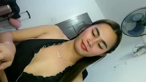 its_me_vanesa online show from February 12, 6:17 am