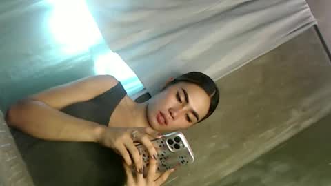its_me_vanesa online show from March 24, 1:22 am