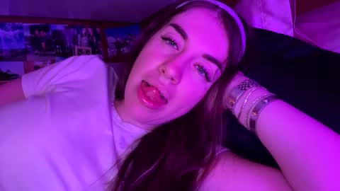 itsbaddyliv online show from January 19, 2:47 am