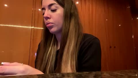 itsbaddyliv online show from January 17, 5:00 am