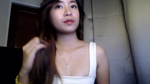 Snapshot of itscandygurl chatting on February 19, 6:00 pm Candy online show from February 19, 6:00 pm