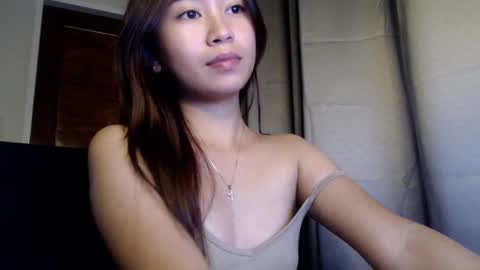 Snapshot of itscandygurl chatting on February 26, 4:38 pm Candy online show from February 26, 4:38 pm