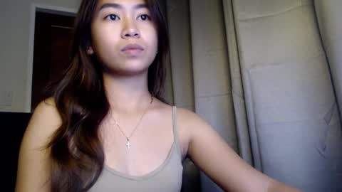 Snapshot of itscandygurl chatting on February 13, 6:48 pm Candy online show from February 13, 6:48 pm