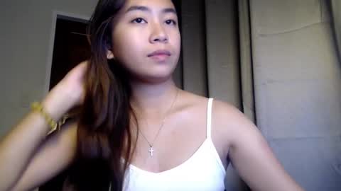 Snapshot of itscandygurl chatting on February 23, 6:56 pm Candy online show from February 23, 6:56 pm