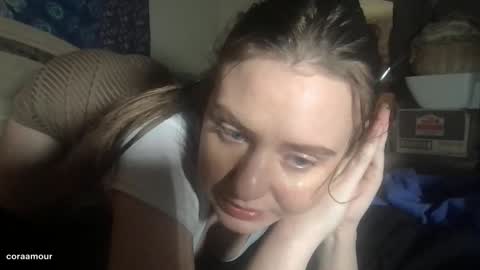 itscoraamour online show from March 14, 2:37 am