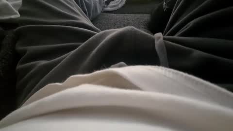 itswhatever1234 online show from April 9, 7:52 pm