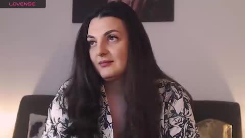 Melissa Khaan online show from February 12, 1:06 pm