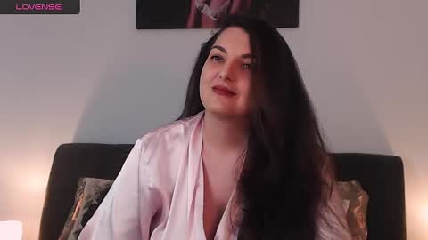 Melissa Khaan online show from March 7, 12:01 pm