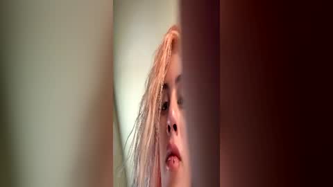 itzadriana online show from July 6, 4:53 pm