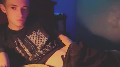 itzd123 online show from April 17, 1:41 am