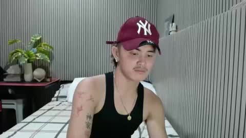 itzme_dex online show from April 1, 4:15 pm