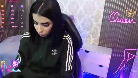 ivanna_tay1 online show from June 16, 3:21 am