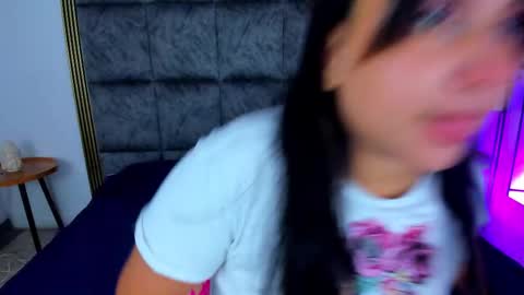 Snapshot of ivannaavega chatting on October 3, 5:27 am Ivanna online show from October 3, 5:27 am