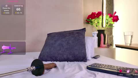 Ivanna Moretti  online show from December 22, 3:08 pm