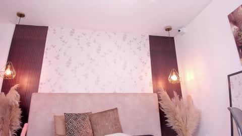 Dylan online show from March 1, 12:15 am