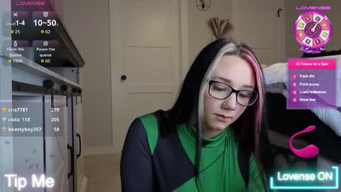 ivey jade online show from October 14, 6:16 am