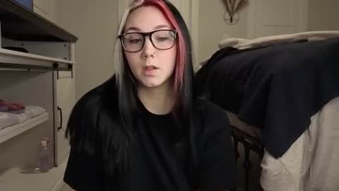 ivey jade online show from October 28, 4:02 am