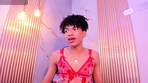 Ivon online show from November 2, 5:46 pm