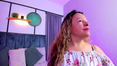 Ivonne online show from February 16, 12:47 pm