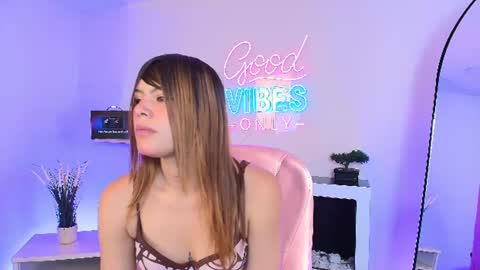 Sara online show from July 1, 12:58 pm