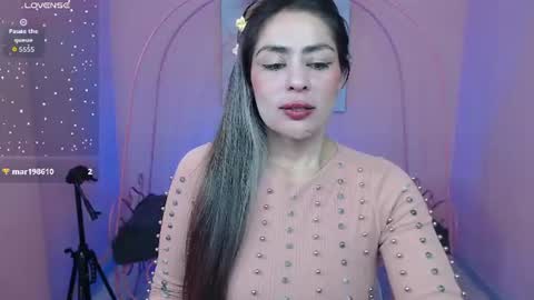 Ivonne online show from July 7, 7:40 pm