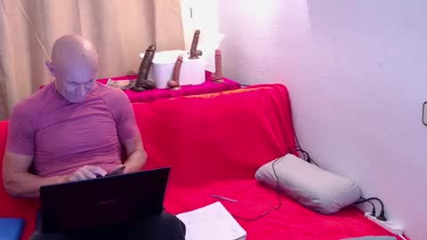 ivonneanddom online show from February 23, 5:15 pm