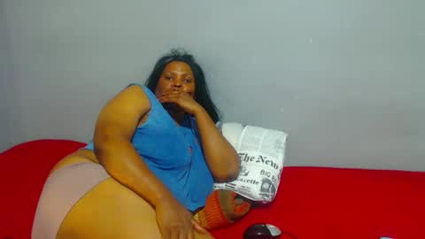 IVORYTITS48 online show from March 8, 5:33 pm