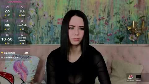 ivorywood_ online show from April 15, 7:58 pm