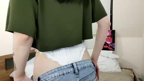 ivywise online show from April 3, 9:55 pm