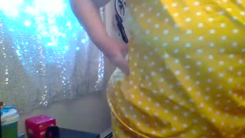 ivyjane3522 online show from July 8, 12:14 am