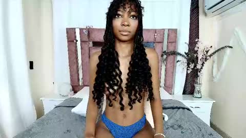 ivyrose_01 online show from April 21, 12:01 pm