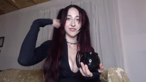 Snapshot of ivyrosiex chatting on September 11, 1:40 am Ivy Rosie online show from September 11, 1:40 am