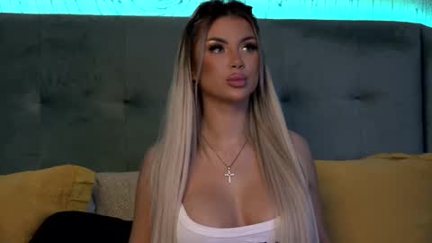  Ivy  online show from March 6, 8:41 am