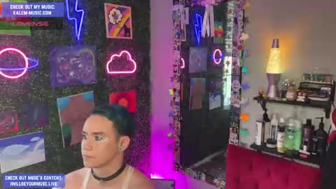 Muse hethey online show from June 29, 11:37 pm