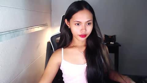 divaonopka online show from December 2, 5:10 pm