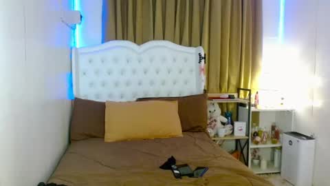 iyotara_miyaka online show from May 25, 11:00 pm