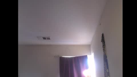 izak144 online show from November 24, 9:46 pm