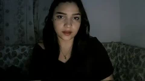 izzy_32 online show from January 10, 7:14 am