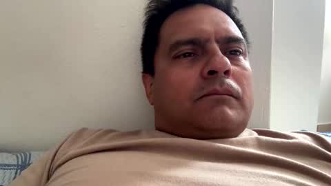 j0shua70 online show from October 26, 5:56 pm