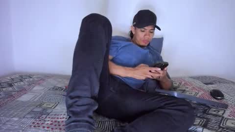 i am juan musiry independent model  online show from February 24, 1:36 pm