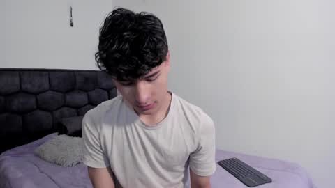 Noah online show from December 30, 1:25 pm