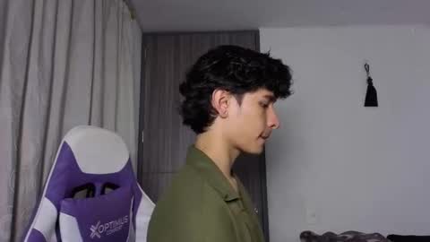 Noah online show from October 19, 1:27 pm