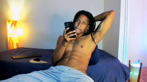Snapshot of jaacksn chatting on January 4, 11:54 am jaacksn online show from January 4, 11:54 am