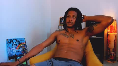 Snapshot of jaacksn chatting on January 11, 1:11 pm jaacksn online show from January 11, 1:11 pm