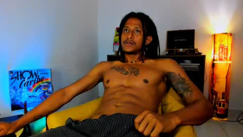 Snapshot of jaacksn chatting on January 17, 2:39 am jaacksn online show from January 17, 2:39 am