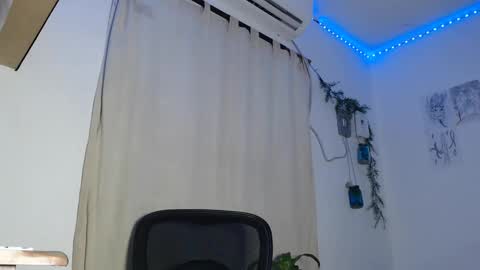 Snapshot of jack160724 chatting on October 12, 10:33 pm jack160724 online show from October 12, 10:33 pm