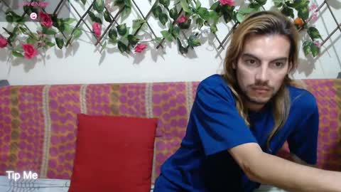 Jack and Emily online show from November 21, 8:51 pm